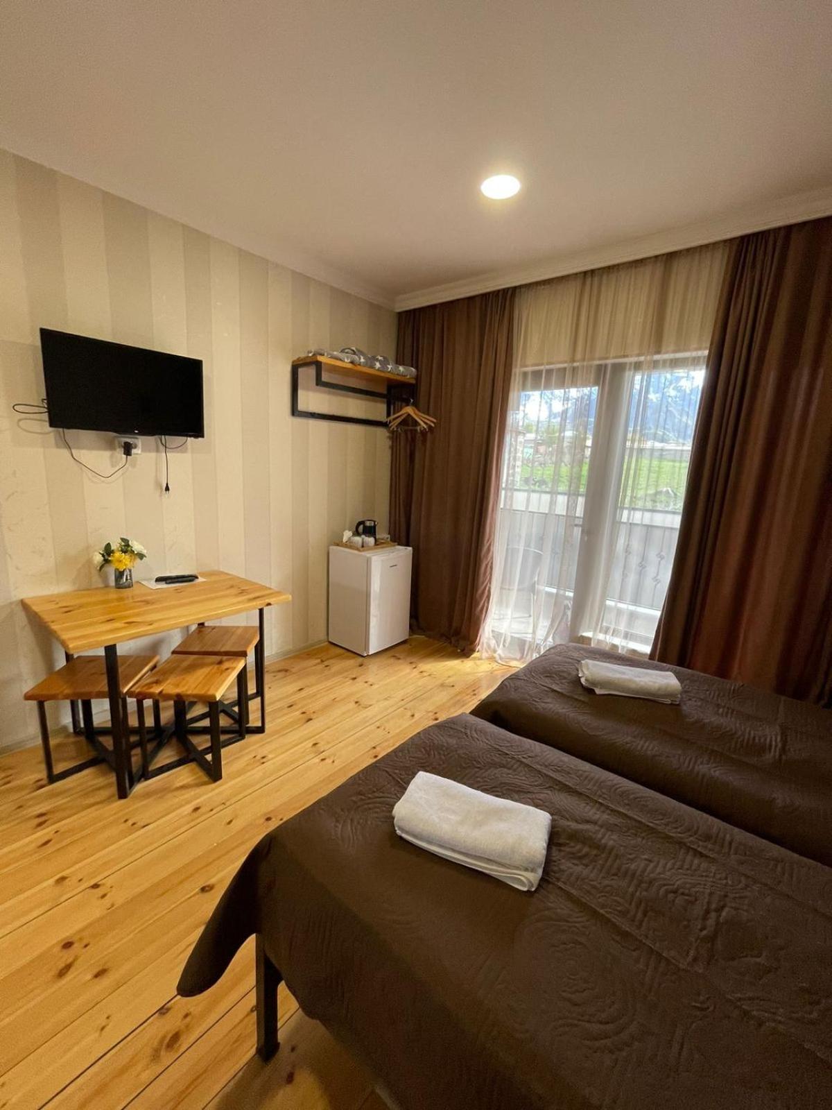 Bibo'S Kokhi Guesthouse كازباجي المظهر الخارجي الصورة